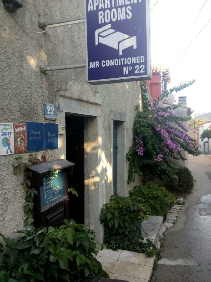Apartman I Sobe Cule Cres Exterior photo